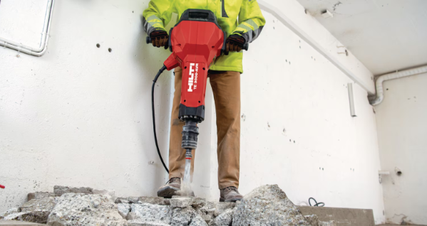 TE 3000-AVR TE-H heavy-duty electric jackhammer Tool Rentals